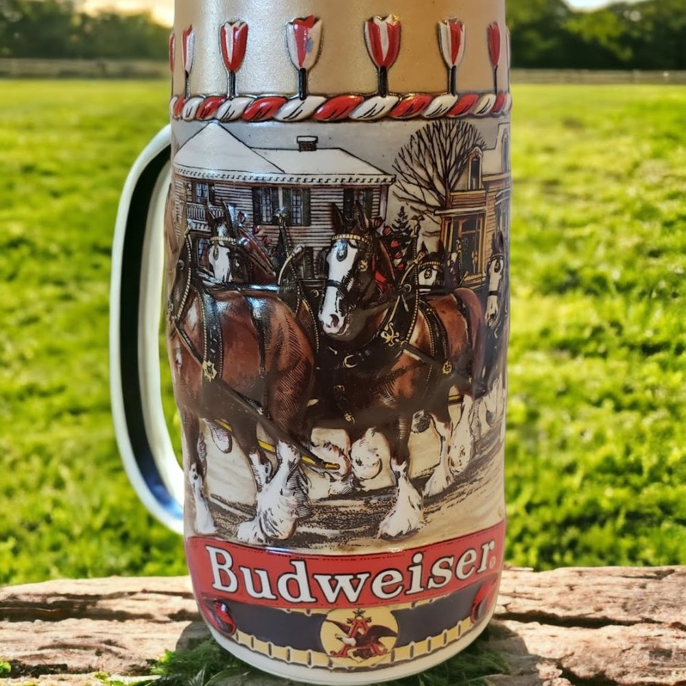 Vintage Limited Edition 1986 Budweiser Holiday Beer Stein "B" Series